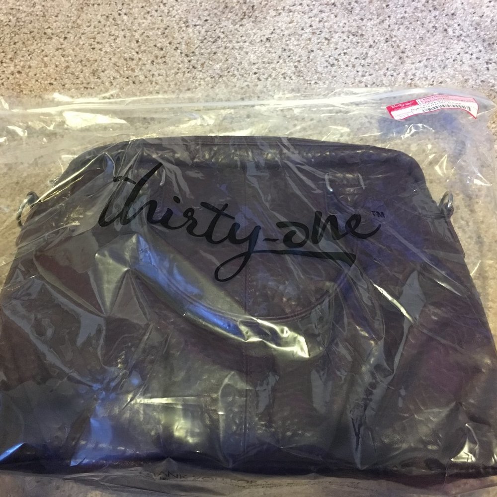 31 Couture Street Bag in Vintage Pebble, NWT